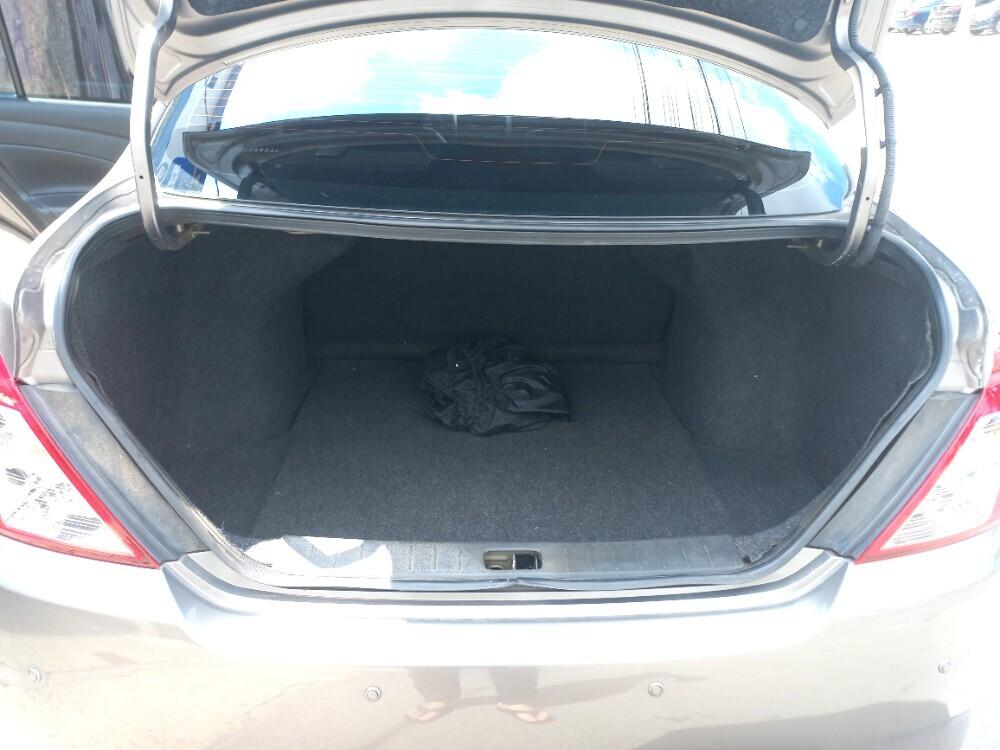 Nissan Versa
