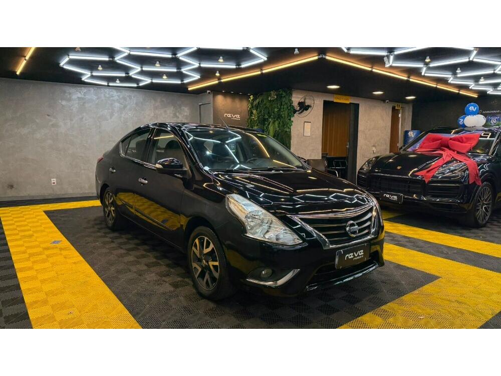 Nissan Versa
