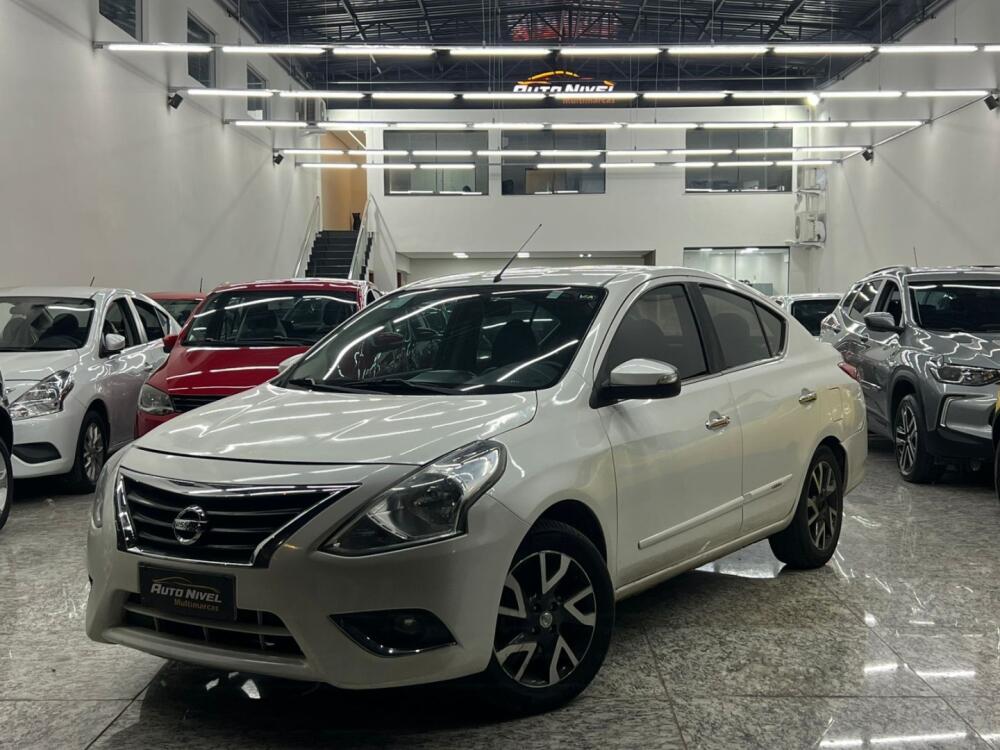 Nissan Versa