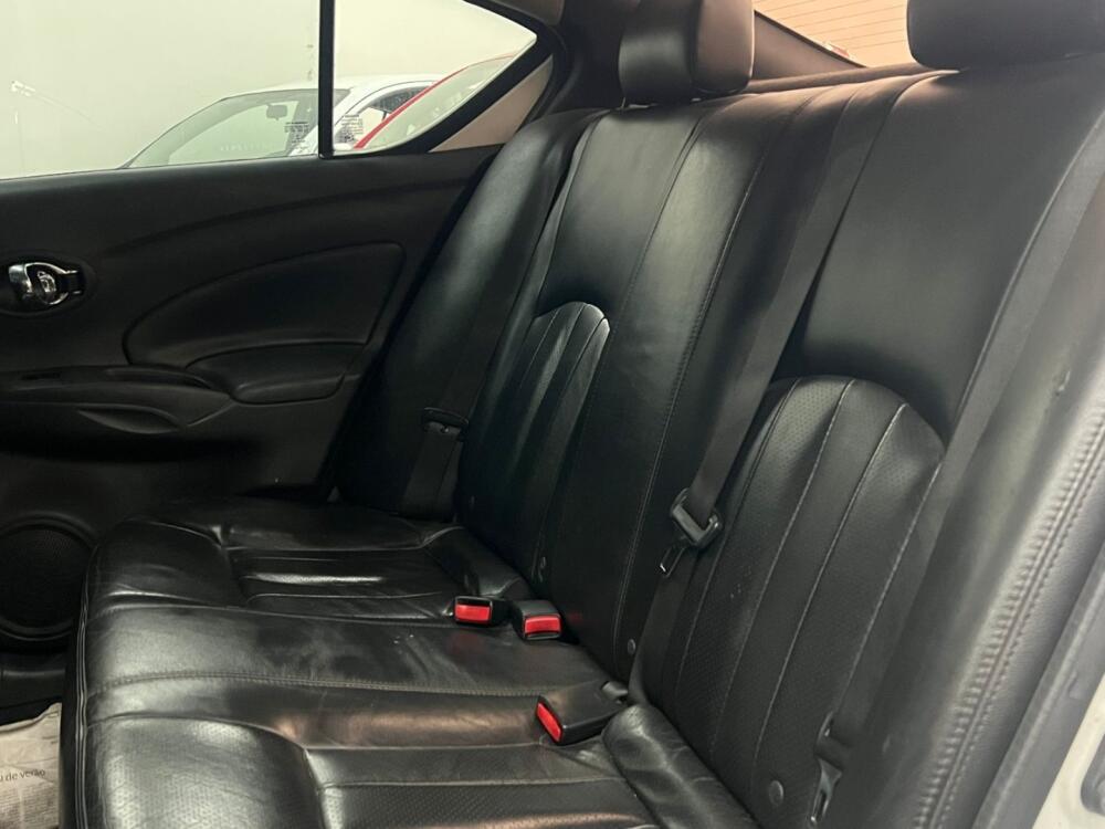 Nissan Versa