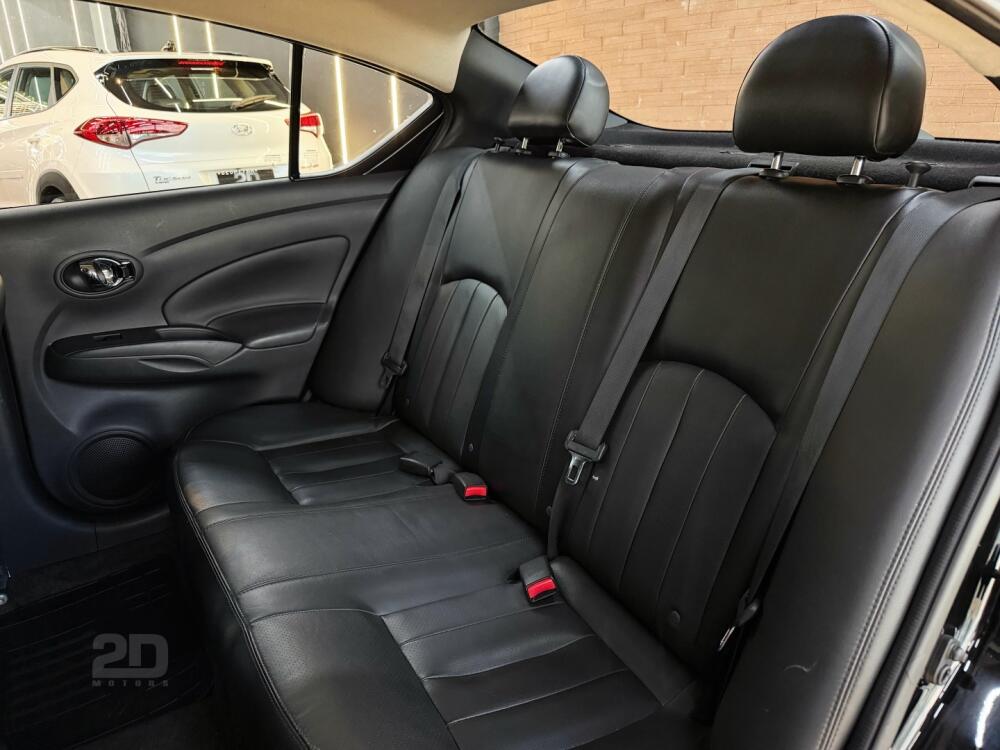 Nissan Versa