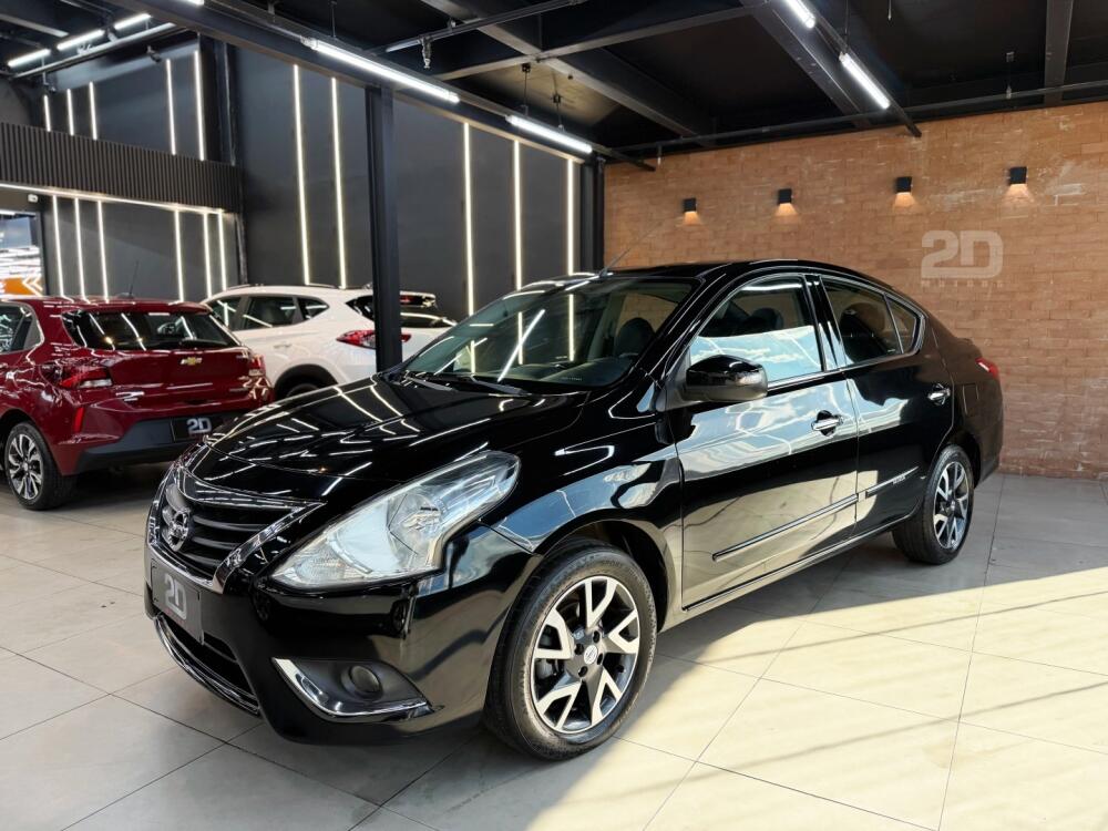 Nissan Versa