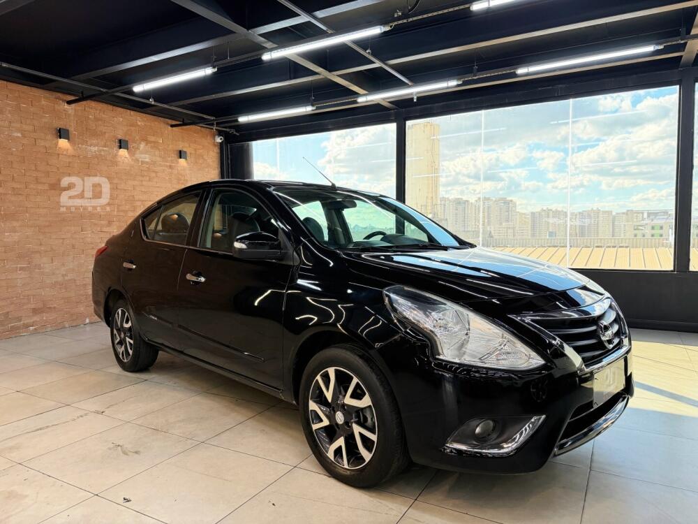 Nissan Versa