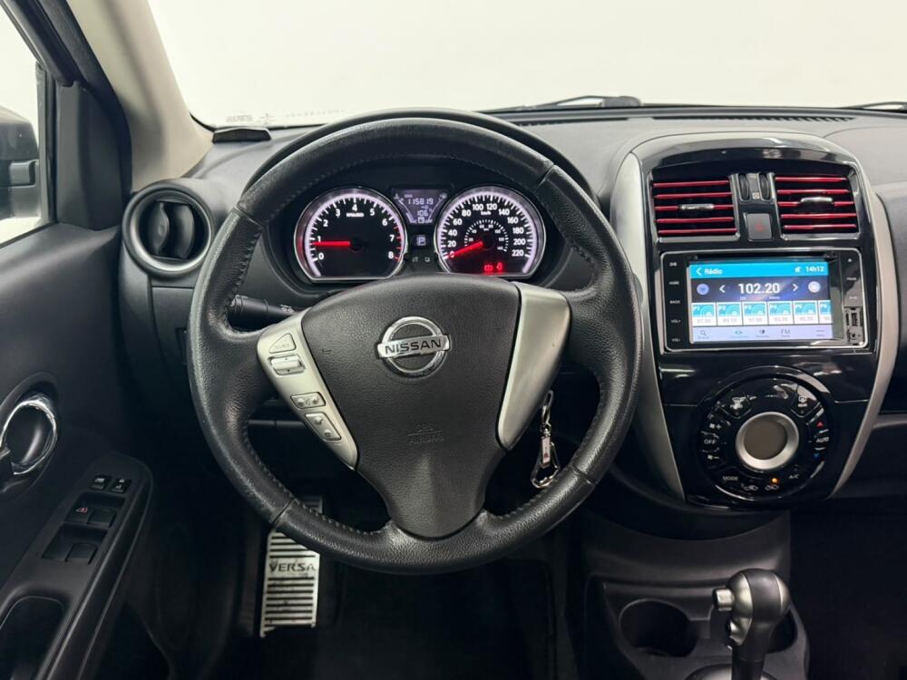 Nissan Versa