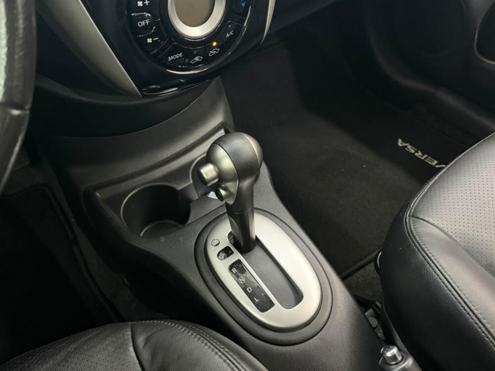 Nissan Versa