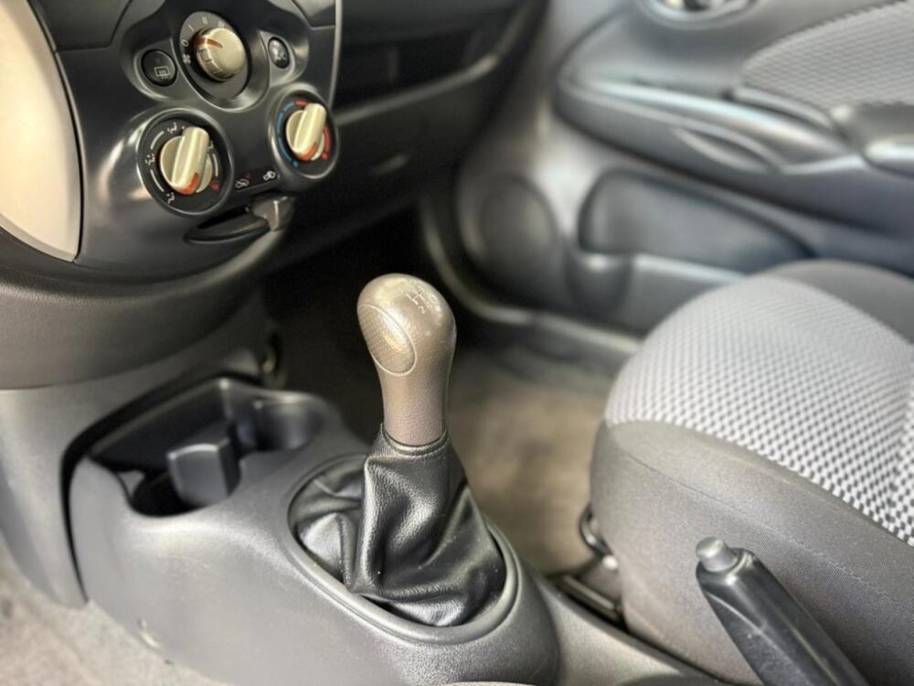 Nissan Versa