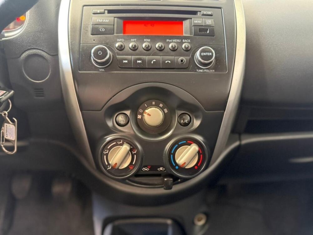 Nissan Versa