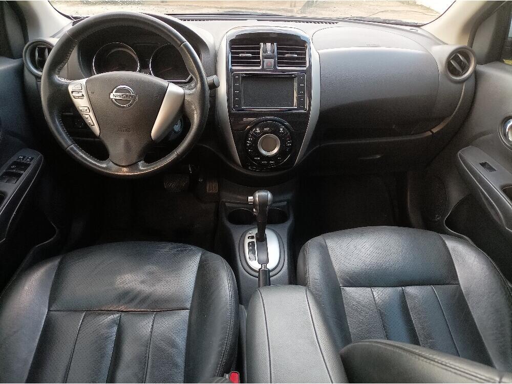 Nissan Versa