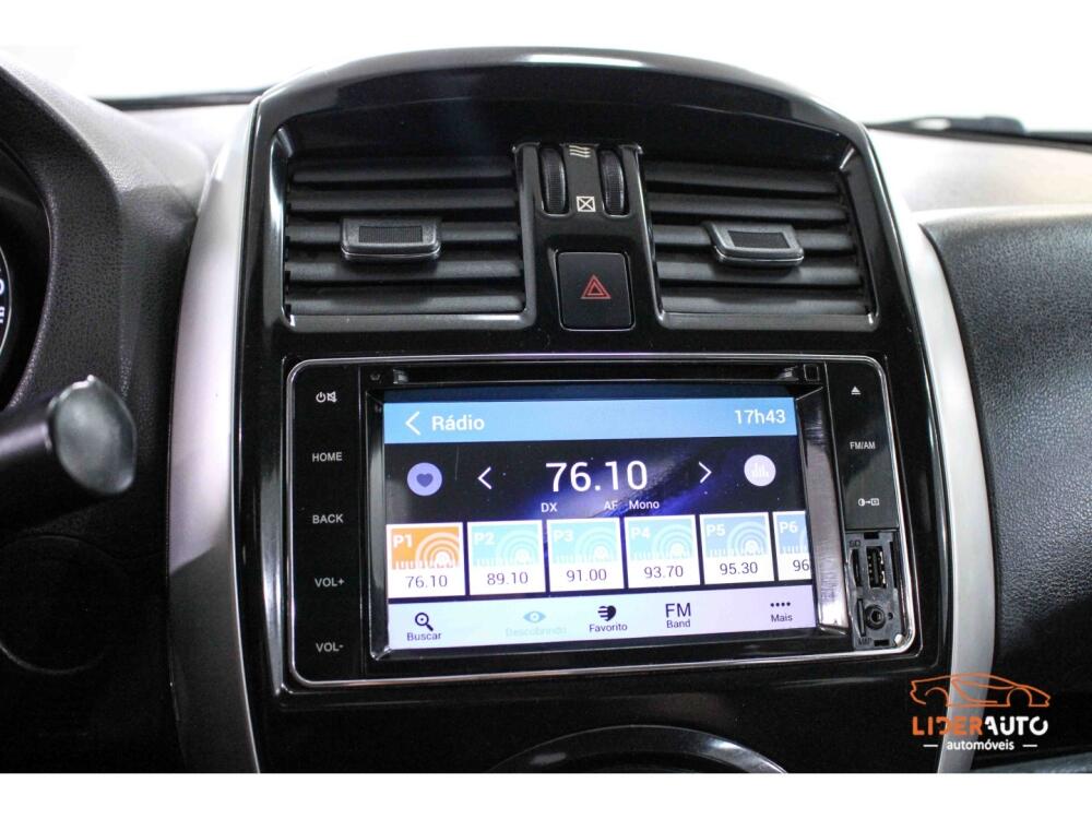 Nissan Versa