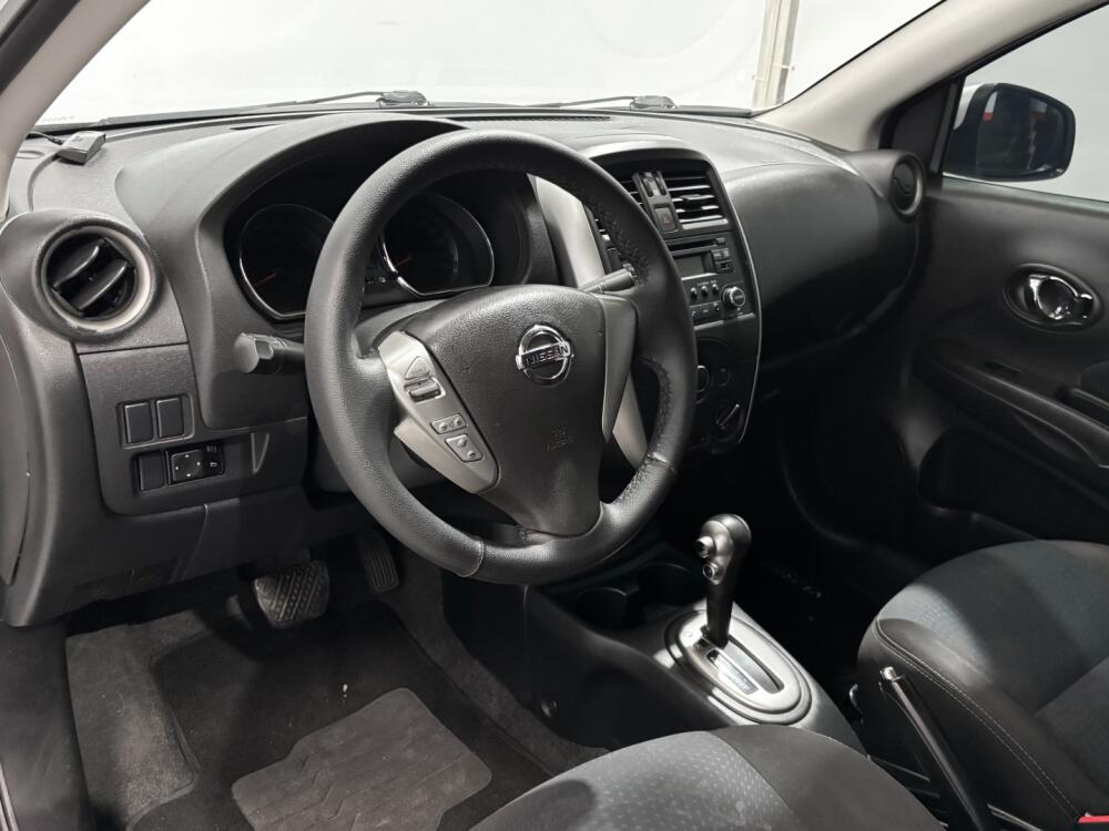 Nissan Versa