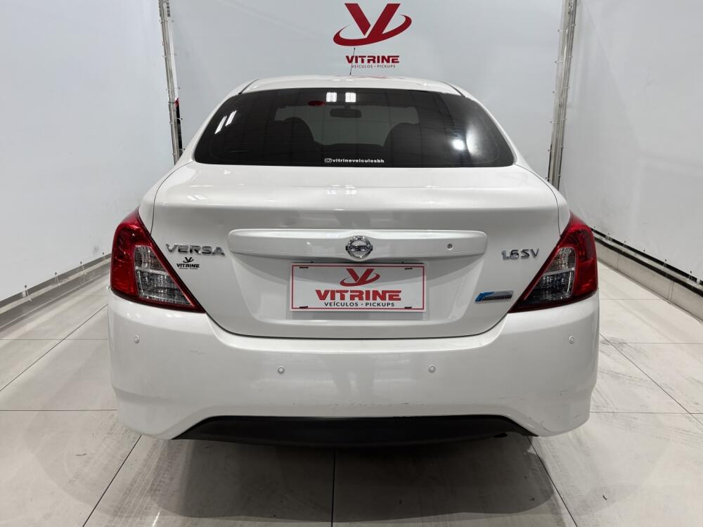 Nissan Versa