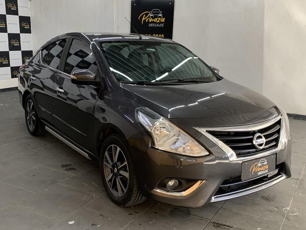 Nissan Versa