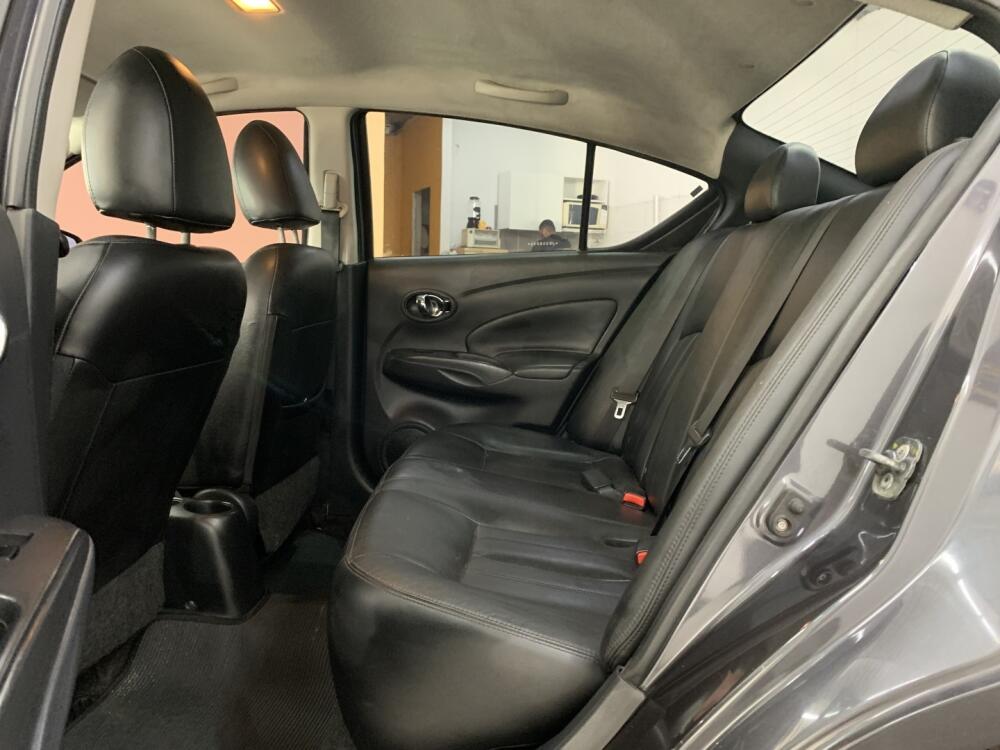 Nissan Versa