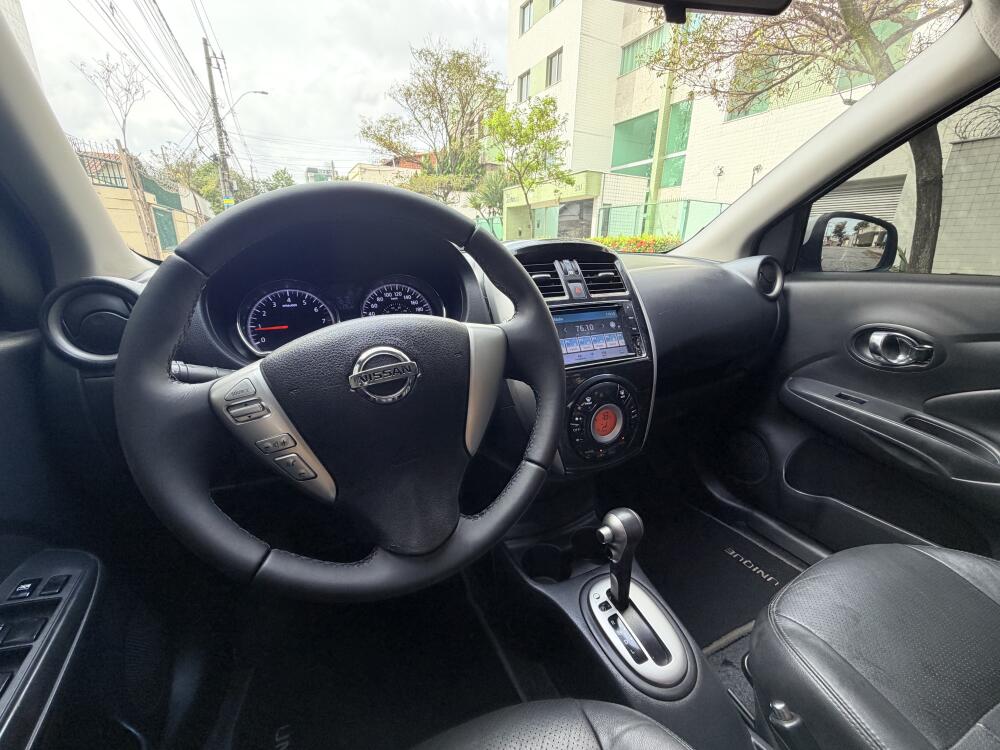 Nissan Versa