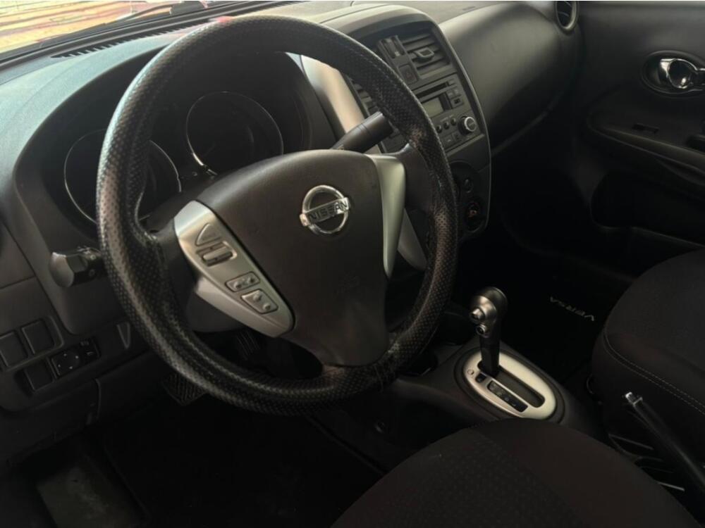 Nissan Versa