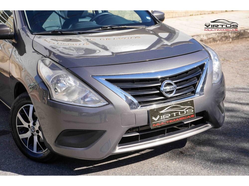 Nissan Versa