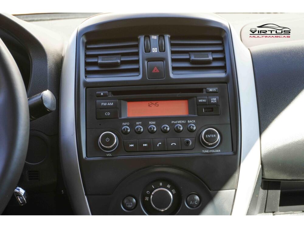 Nissan Versa