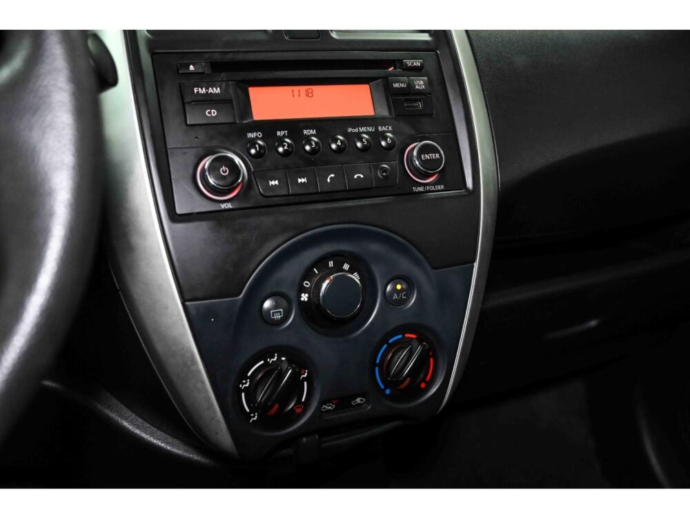 Nissan Versa