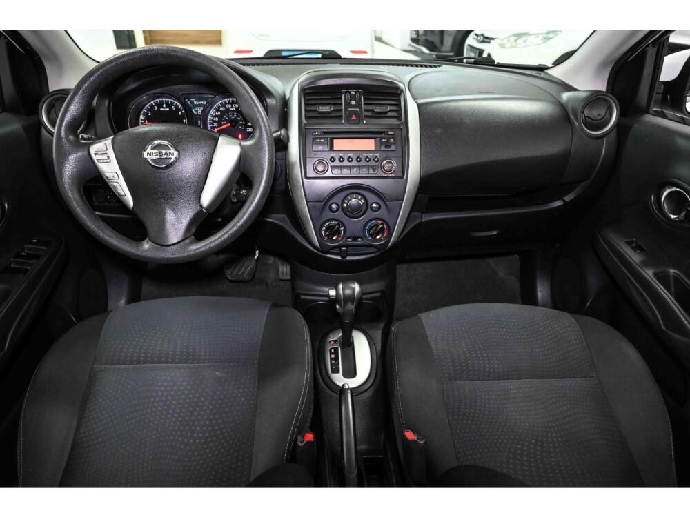 Nissan Versa