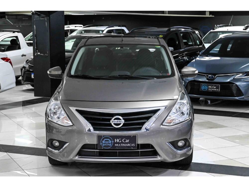 Nissan Versa