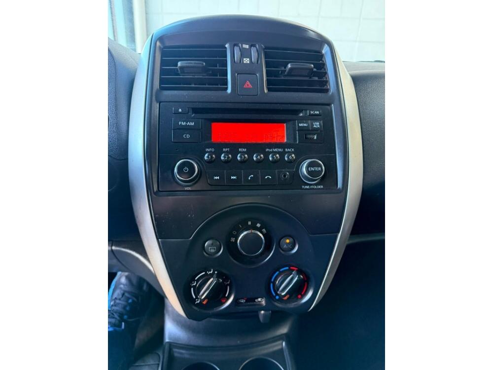 Nissan Versa