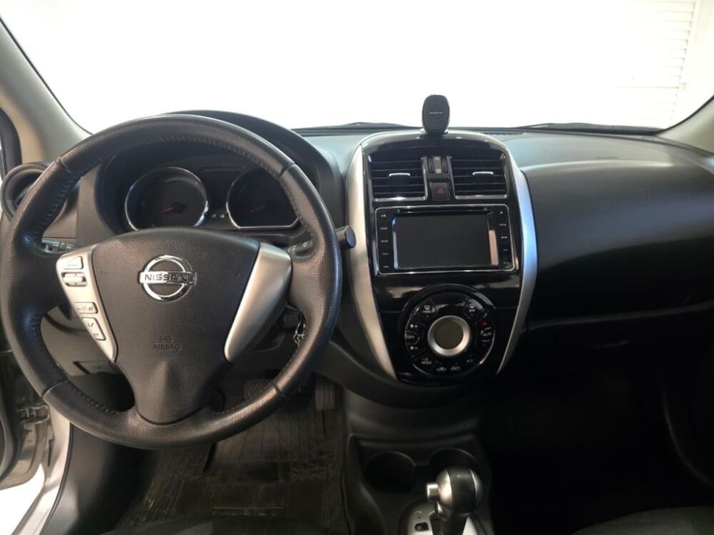 Nissan Versa