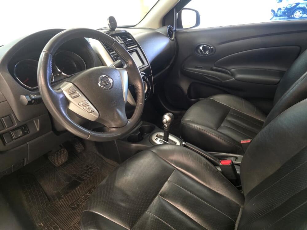 Nissan Versa