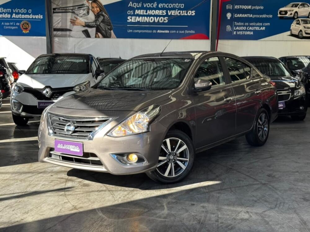 Nissan Versa