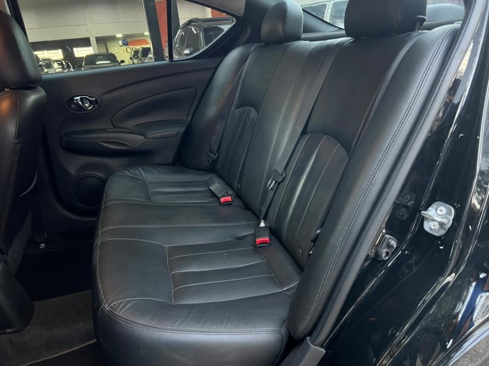 Nissan Versa
