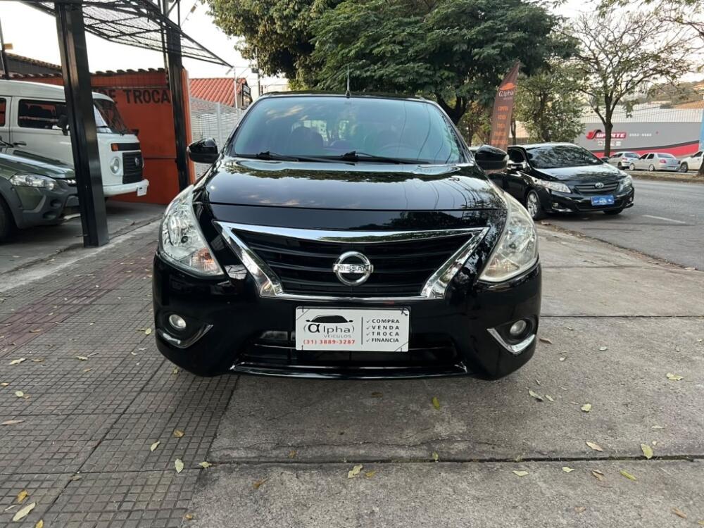 Nissan Versa