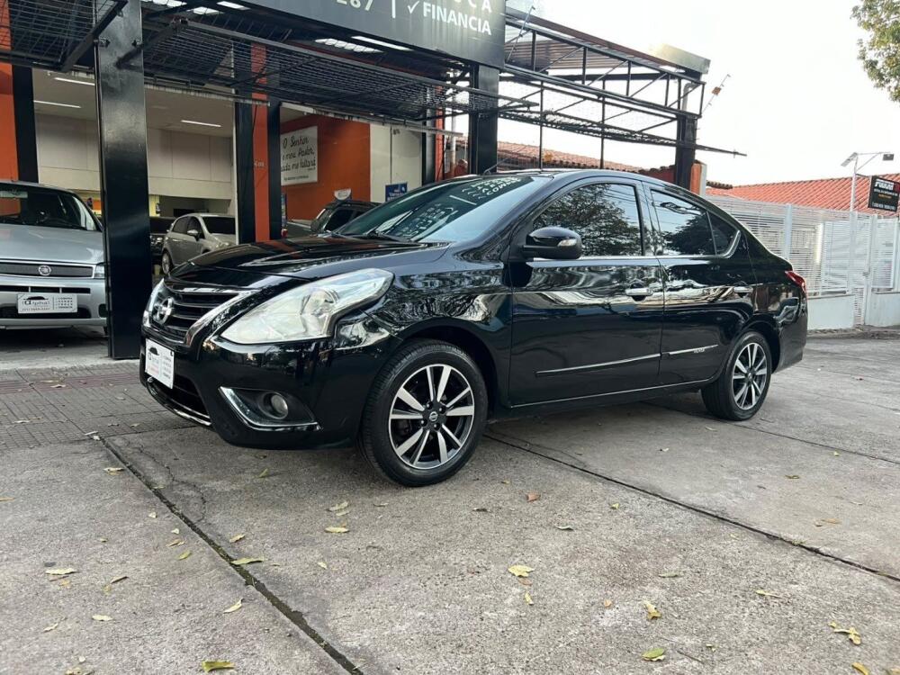 Nissan Versa