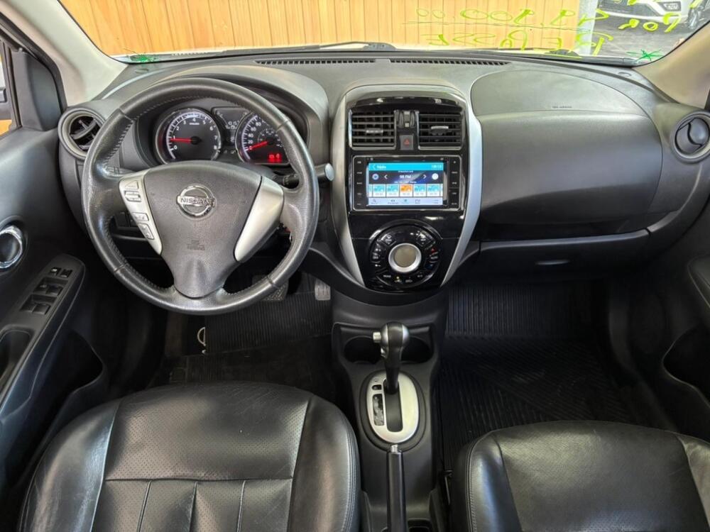 Nissan Versa