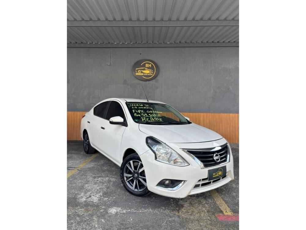 Nissan Versa