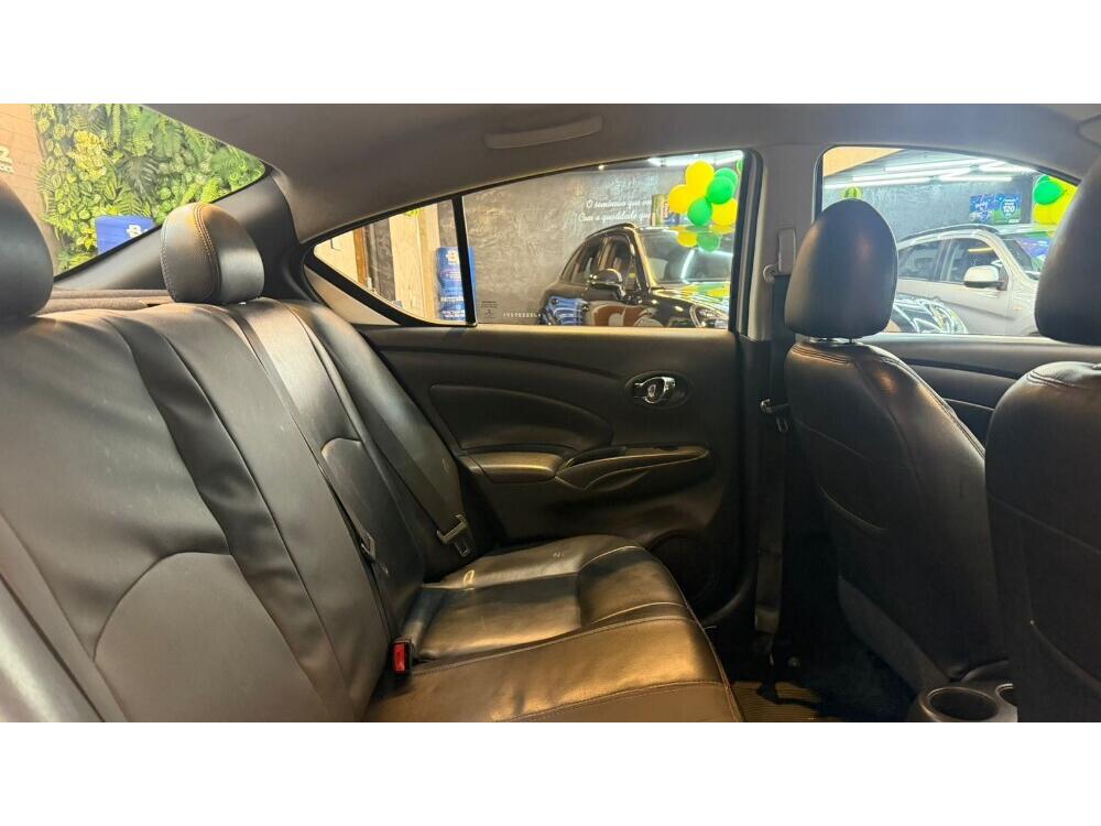Nissan Versa
