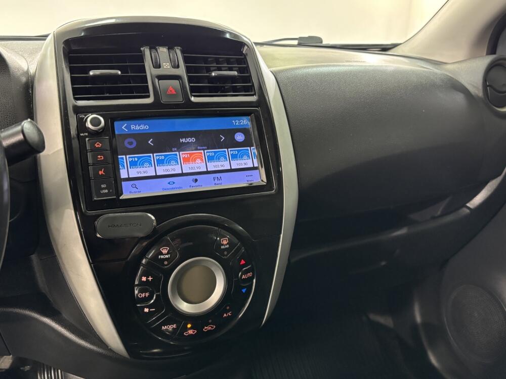 Nissan Versa