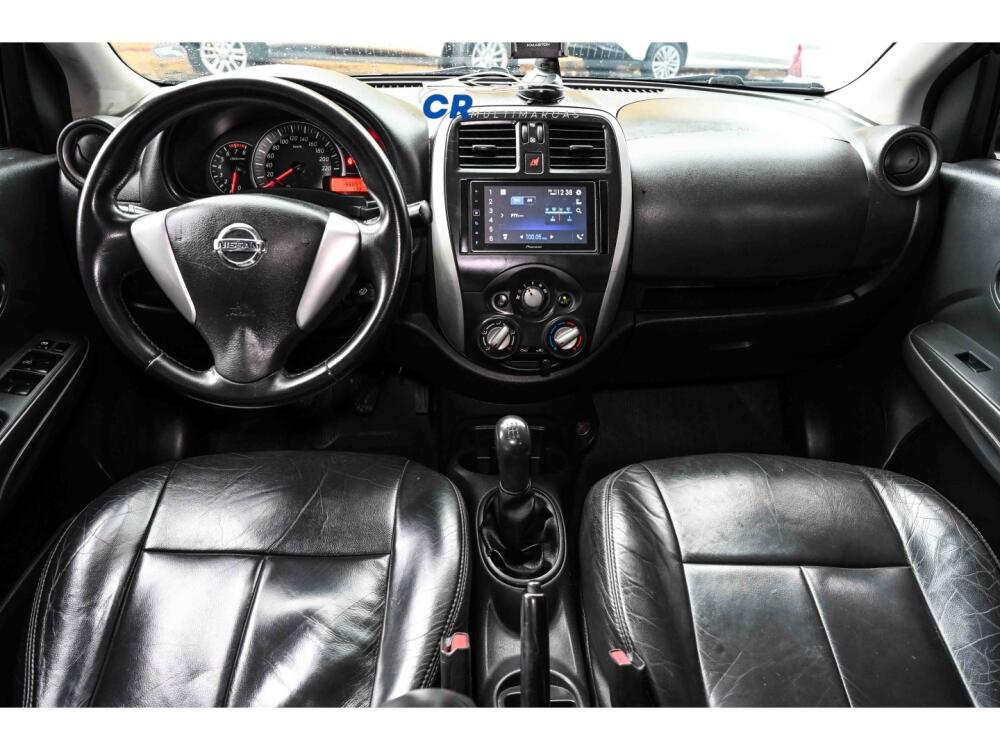 Nissan Versa
