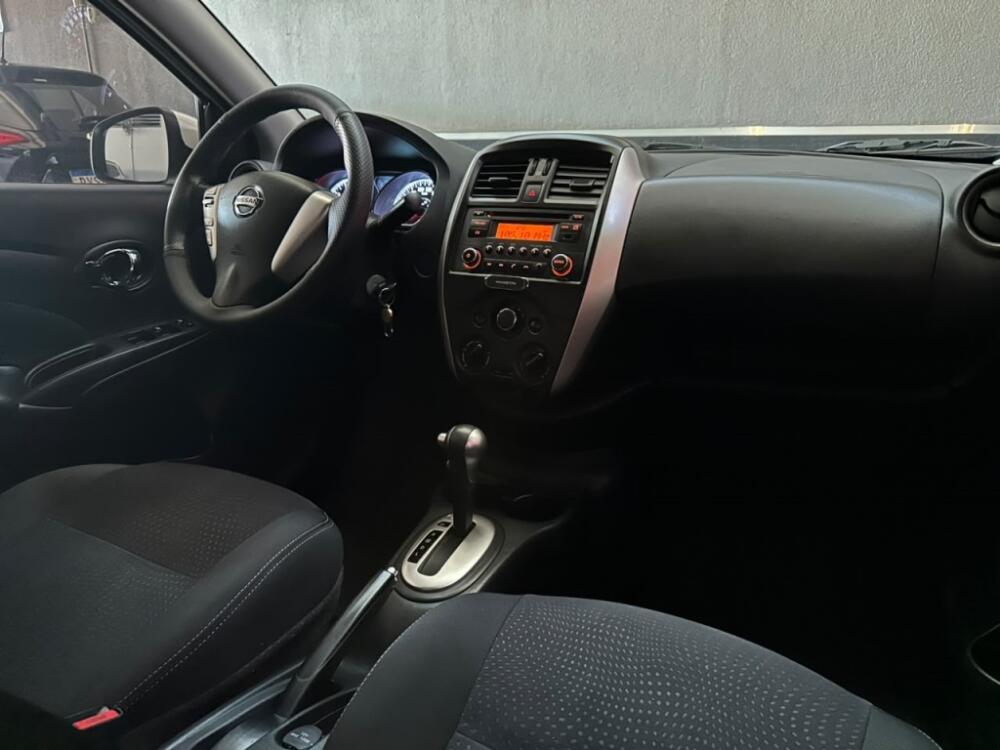 Nissan Versa