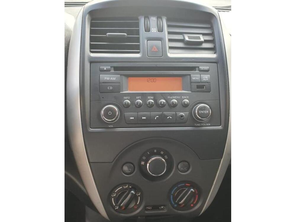Nissan Versa