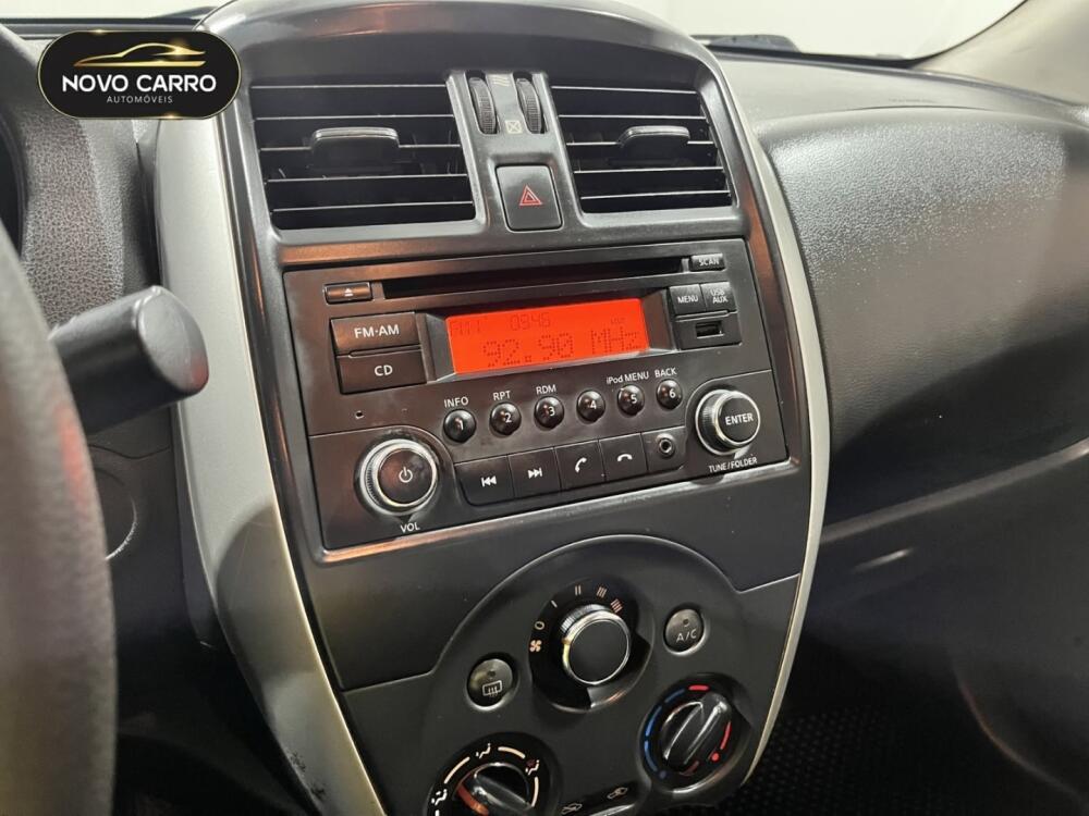 Nissan Versa