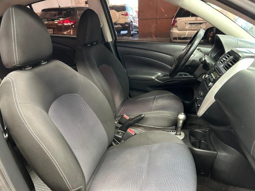 Nissan Versa
