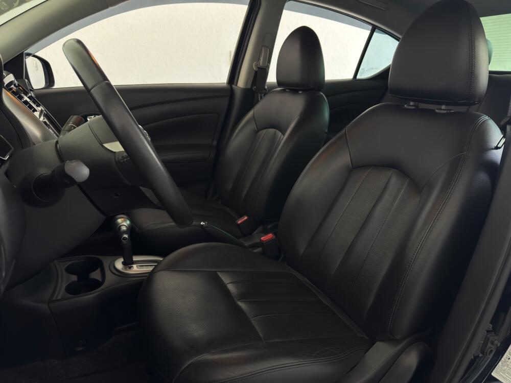 Nissan Versa