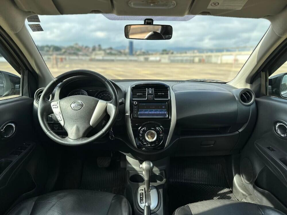 Nissan Versa