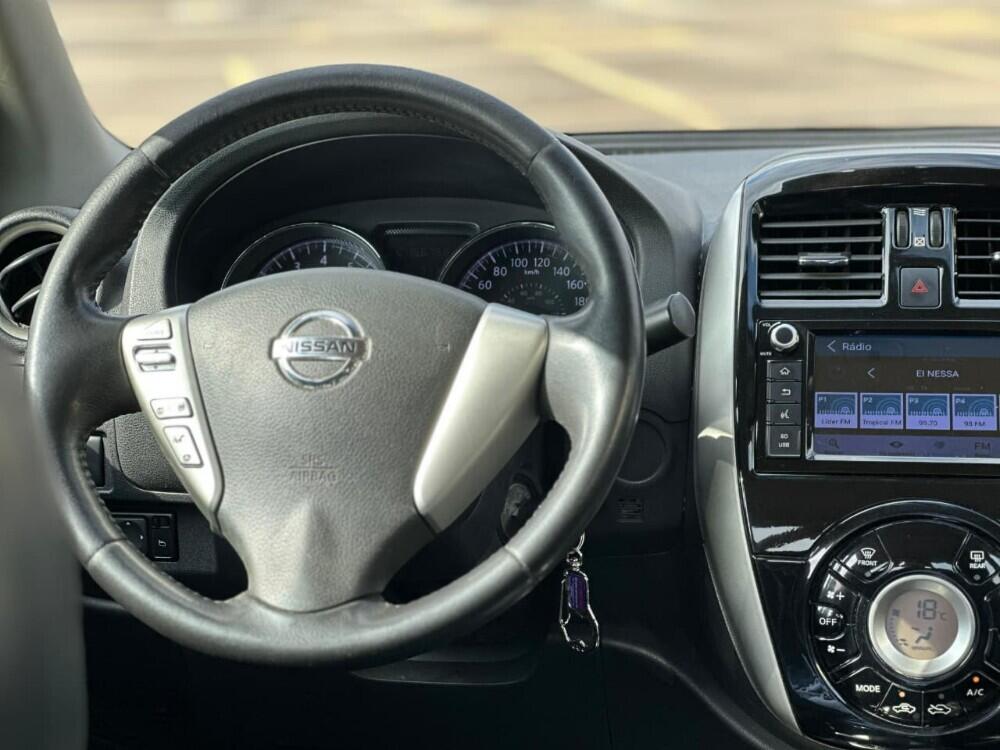 Nissan Versa