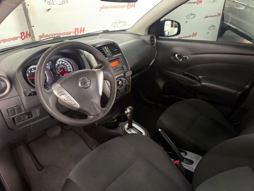 Nissan Versa