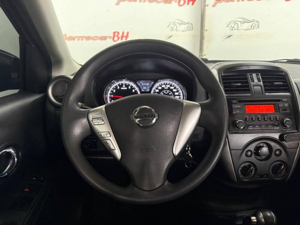 Nissan Versa