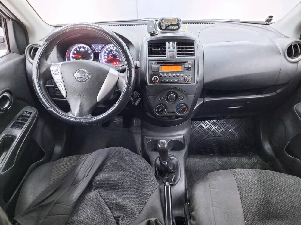 Nissan Versa