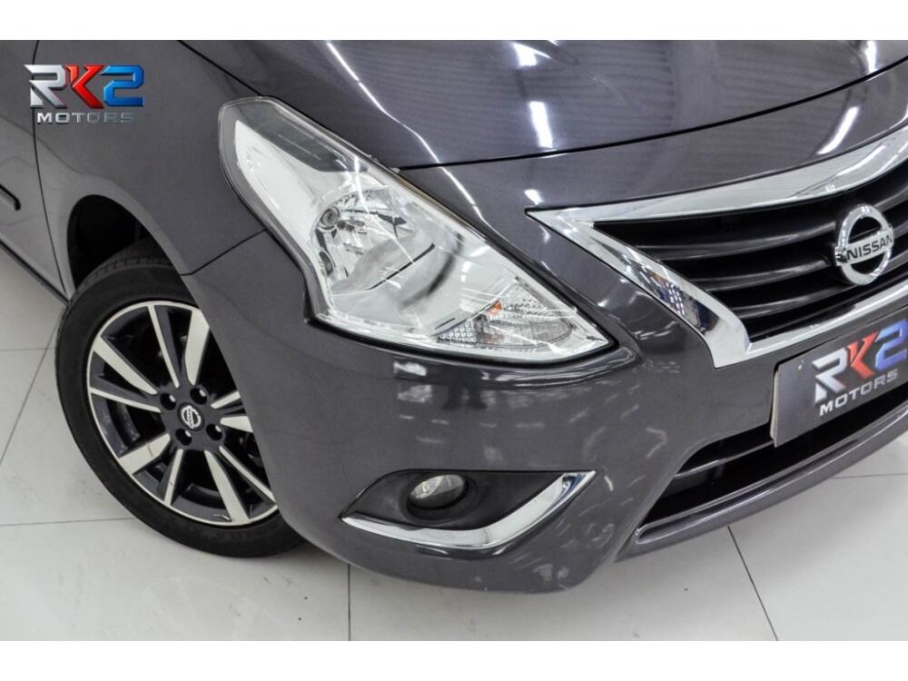 Nissan Versa