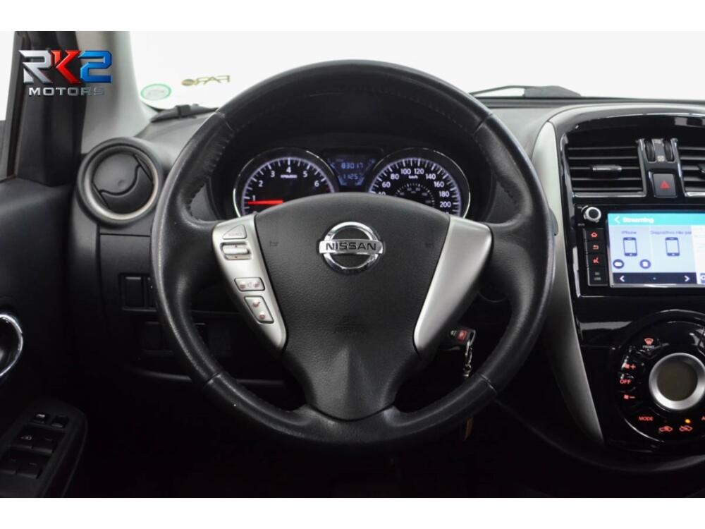 Nissan Versa