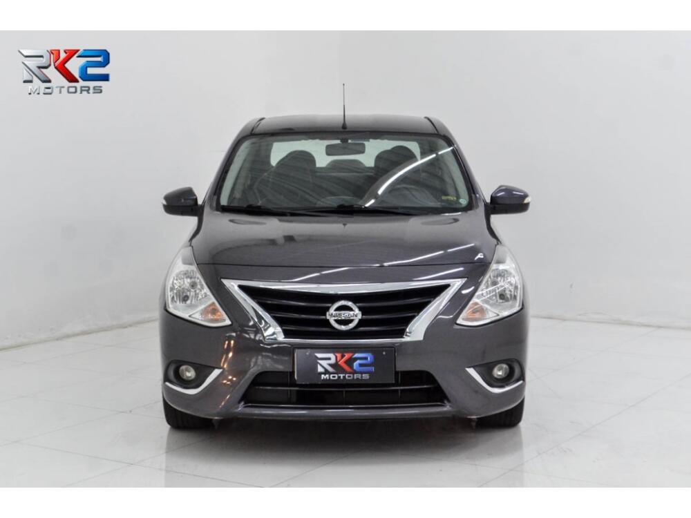 Nissan Versa