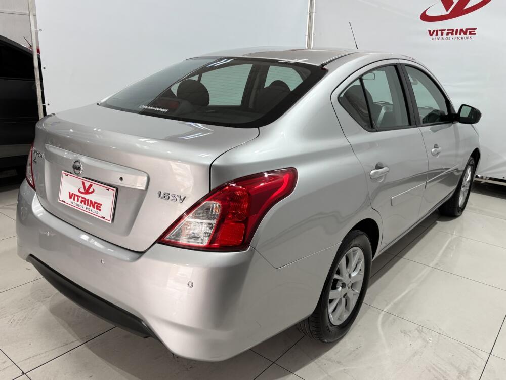 Nissan Versa